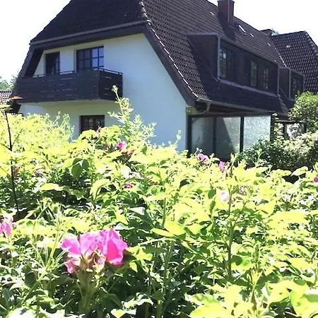 Апартаменты Nordseewoelkchen 3 *
